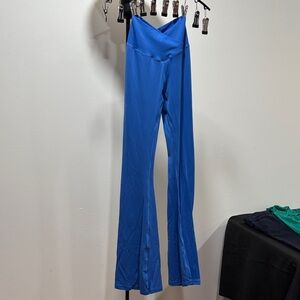 Chic Women's Blue Flare Pants